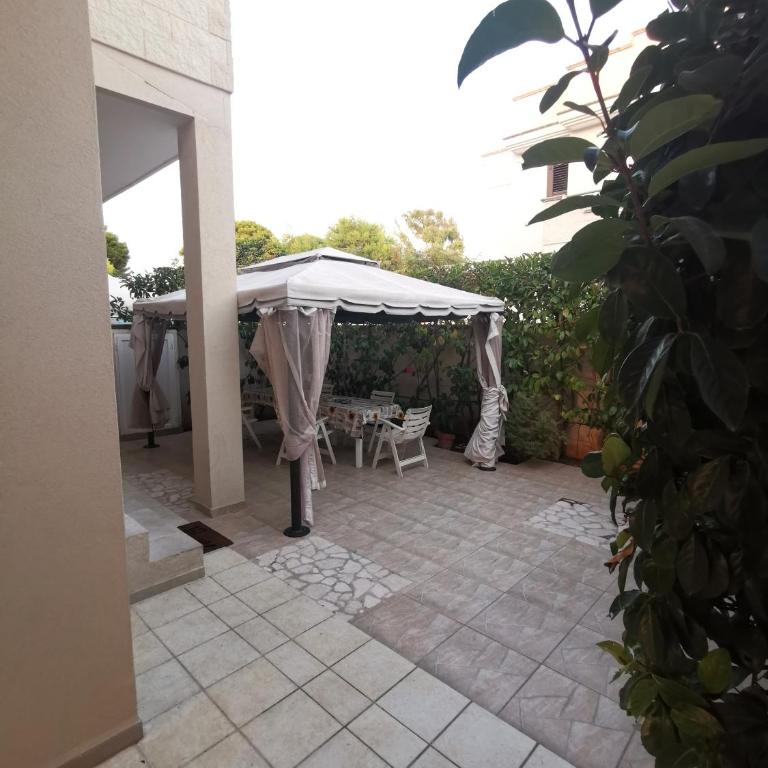 Honey Fede - Three-Bedroom Townhouse - 34
