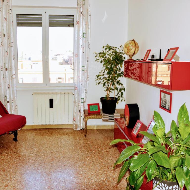 Aura Home Grazioso Appartamento a Pochi Passi dalla Metro A e C - Appartamento con 1 Camera da Letto - 4