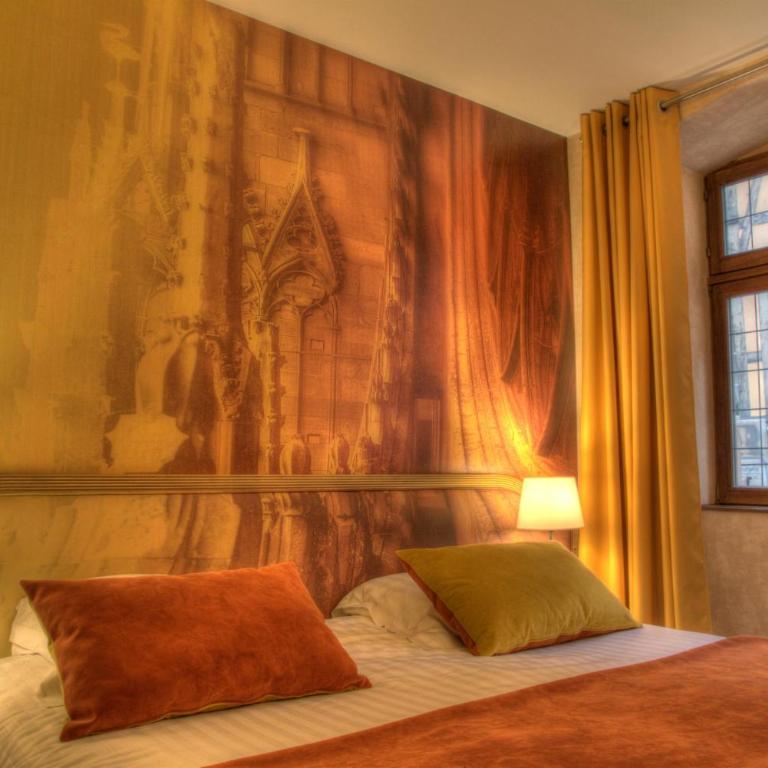 Hotel Cathédrale - Chambre Double avec Vue sur la Cathédrale - 3