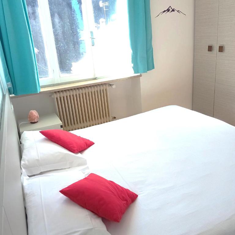 Hotel B&B Lorenzini Ski - Camera Matrimoniale Budget - 2
