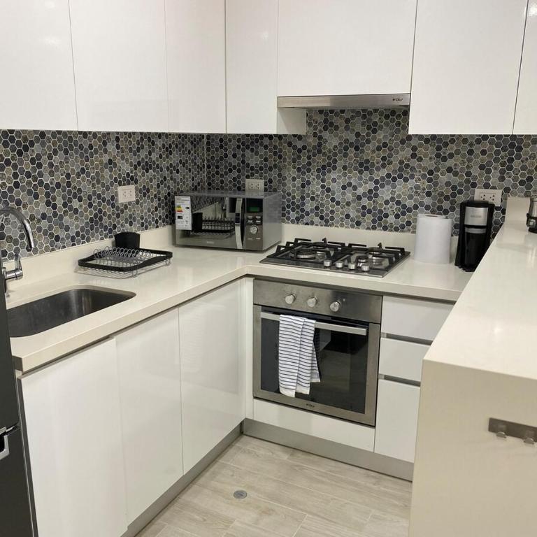 Monumental BR1 - One-Bedroom Apartment - 22