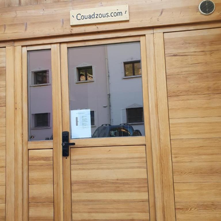 Les Couadzous Samoëns Centre, Sauna, Jacuzzi, 6 chambres, 7 salles de bains, 16 pers 250 m2 - Chalet - 6