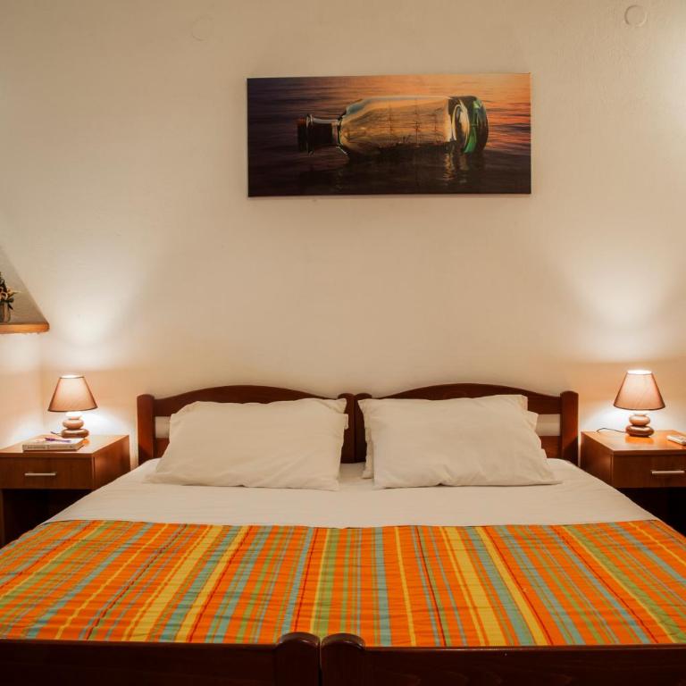 Huter Apartments - Comfort Studio with Terrace - 3