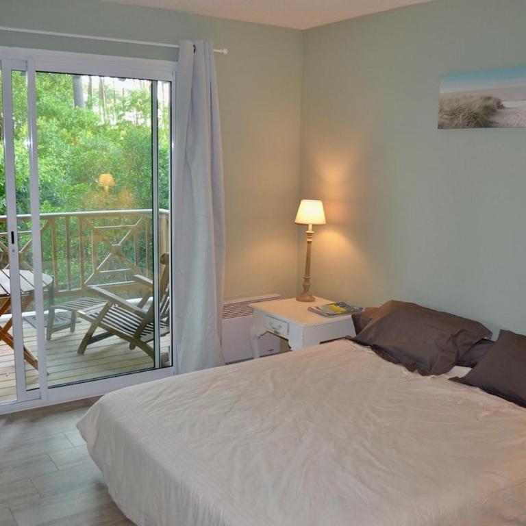 Villa avec piscine sur le golf entre lac et Océan - Villa avec Piscine Privée - 18