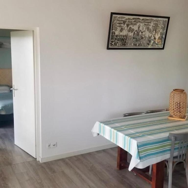 Villa avec piscine sur le golf entre lac et Océan - Villa avec Piscine Privée - 27