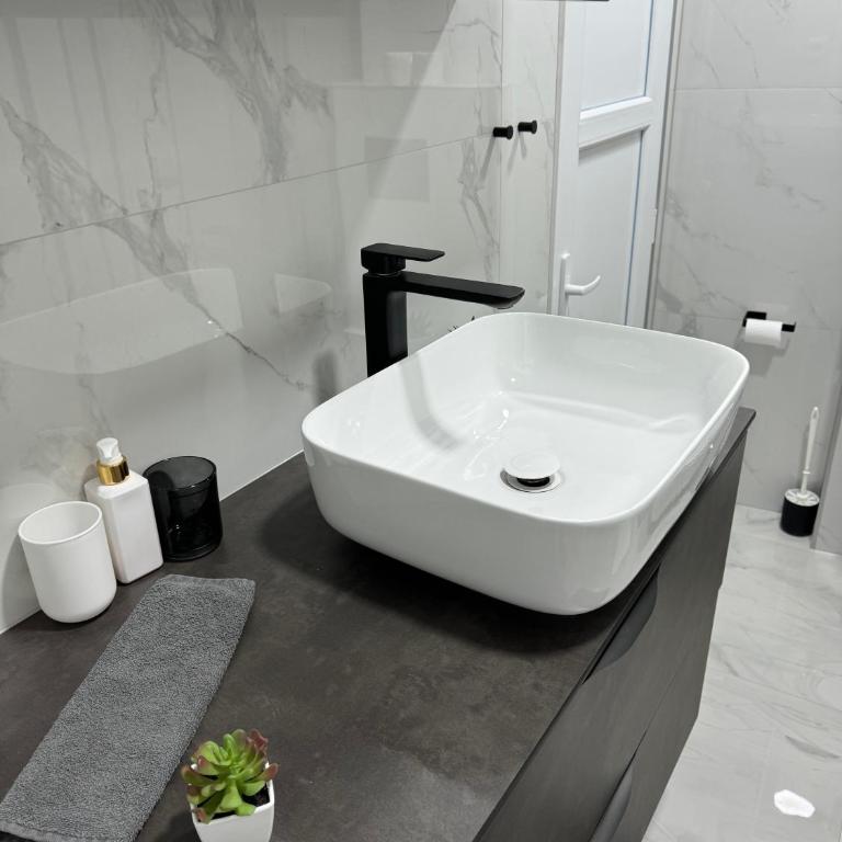 Apartments HAN 2 Sarajevo - Apartman sa Pogledom na Grad - 25