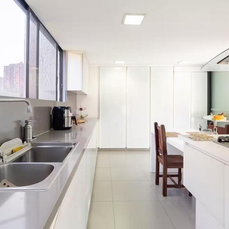 Amazing PH in Poblado 5BD & heated pool! - Apartamento - 14