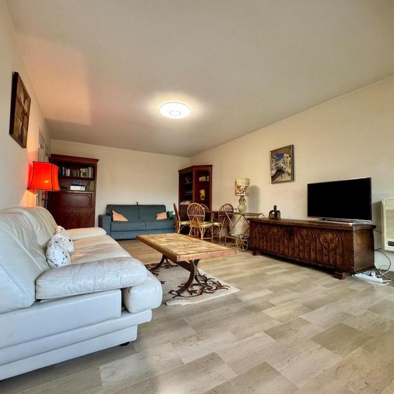 Le Lys - Apt 4 Prs - clim - piscine - parking - Appartement 1 Chambre - 5