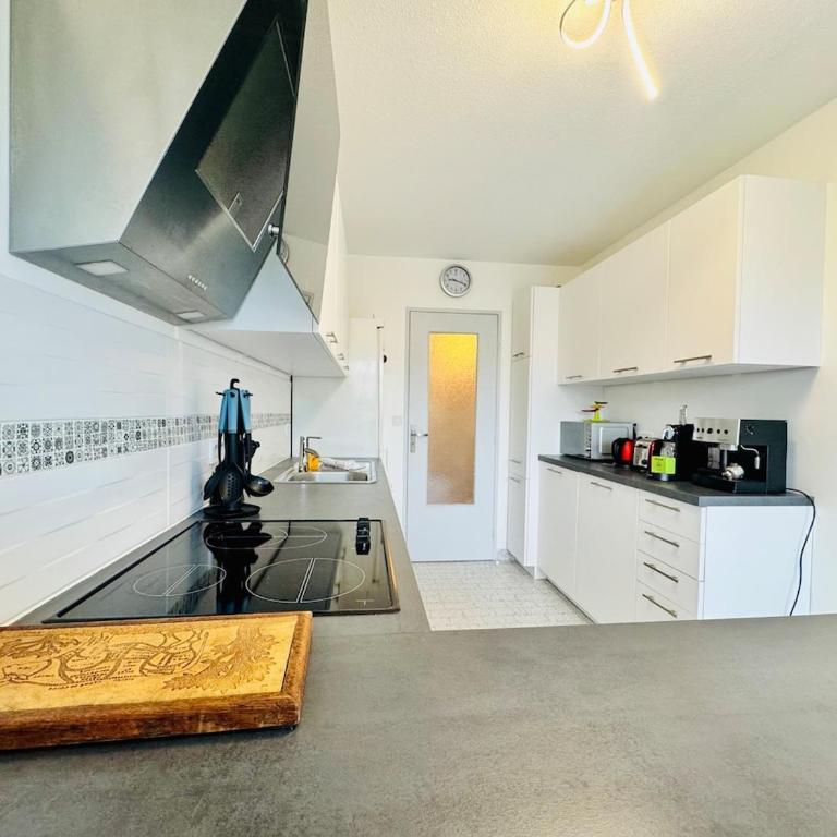 Le Lys - Apt 4 Prs - clim - piscine - parking - Appartement 1 Chambre - 20