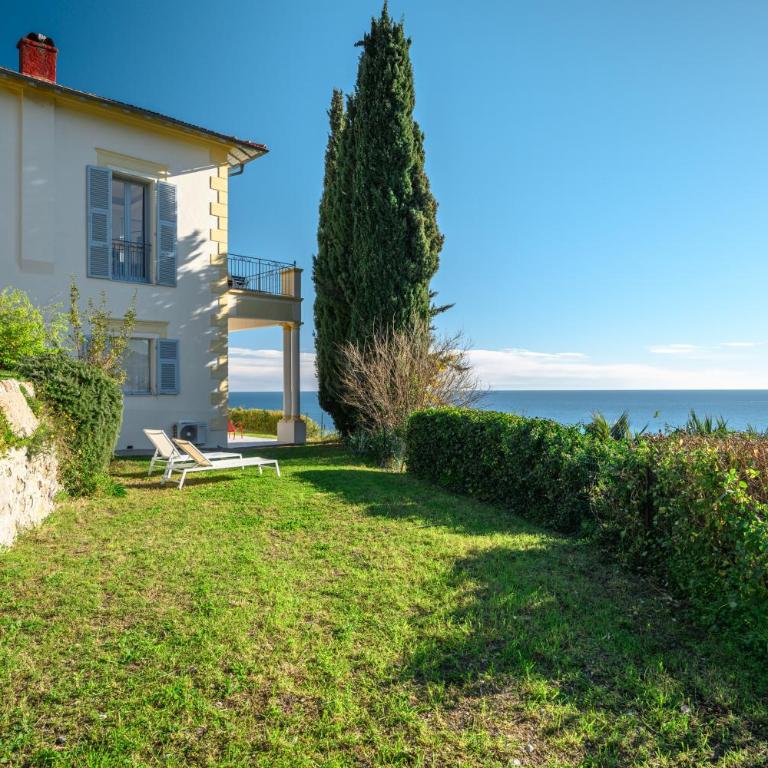 Magnifique Villa d'époque vue mer, plage à 12 min à pieds - Villa - 45