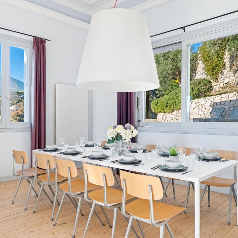 Magnifique Villa d'époque vue mer, plage à 12 min à pieds - Villa - 13