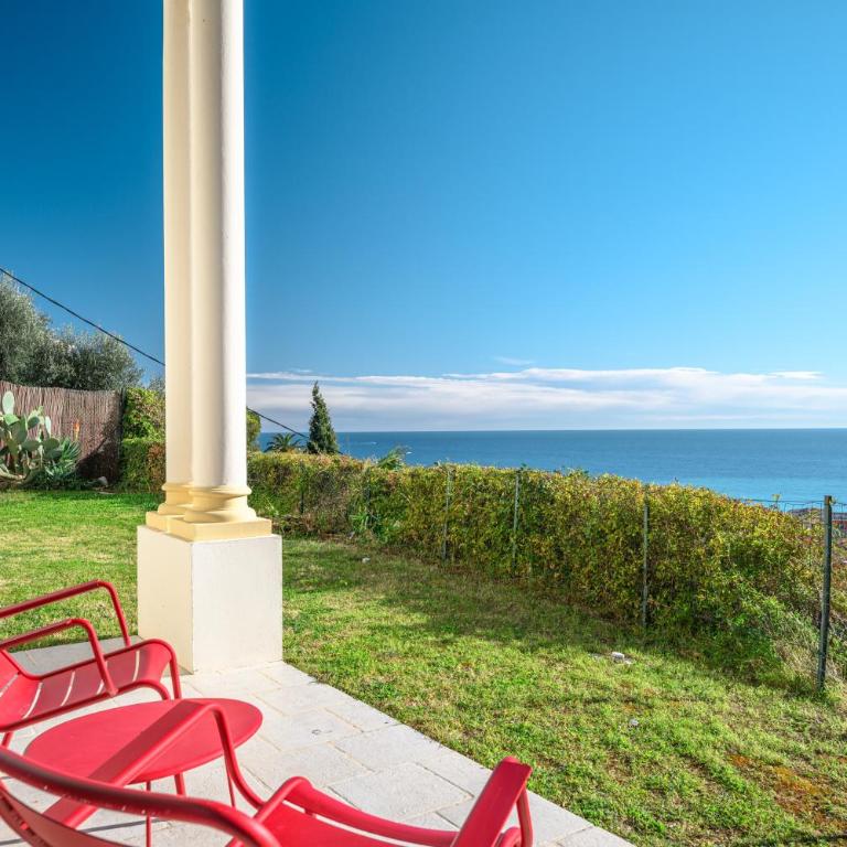 Magnifique Villa d'époque vue mer, plage à 12 min à pieds - Villa - 70