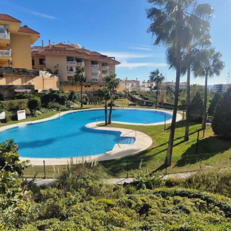 Reserva del Higueron Palm and Pool Apartment - Two-Bedroom Apartment with Garden View - 14