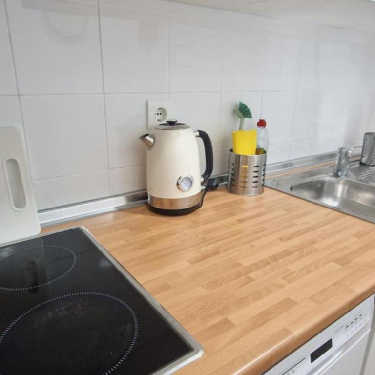 Reserva del Higueron Palm and Pool Apartment - Two-Bedroom Apartment with Garden View - 37