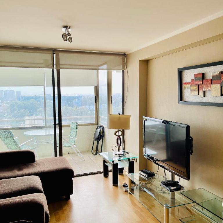 Departamento en Santiago cercano a aeropuerto y metro - Apartamento de 3 dormitorios con vistas - 11