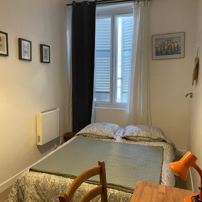 Appt 2 chambres au centre ville 4è - Two-Bedroom Apartment - 15