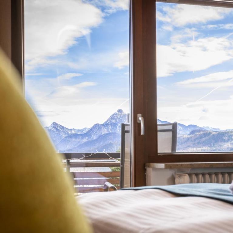 Hotel Bergruh - Doppelzimmer mit Bergblick - 7