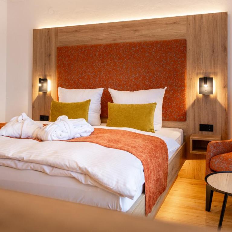 Hotel Bergruh - Double Room facing north or west - 6