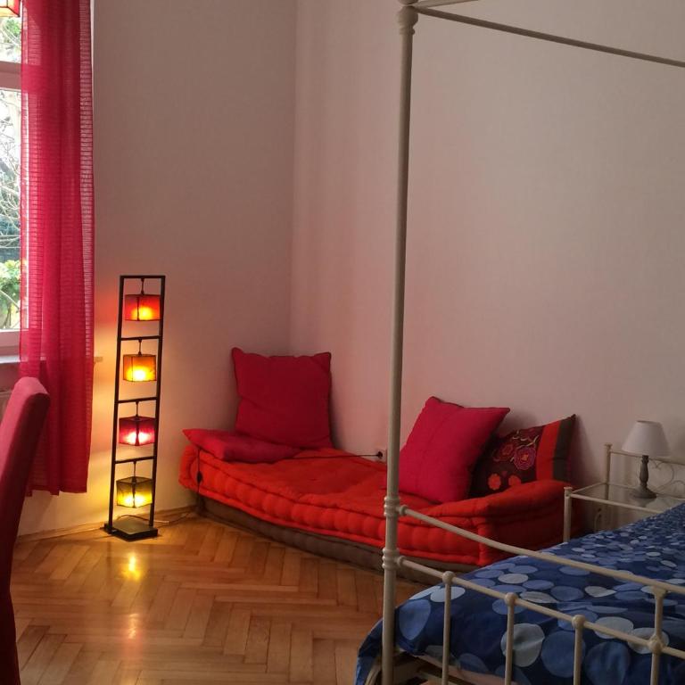 Bolzano Rooms - Camera Familiare con Bagno in Comune - 8