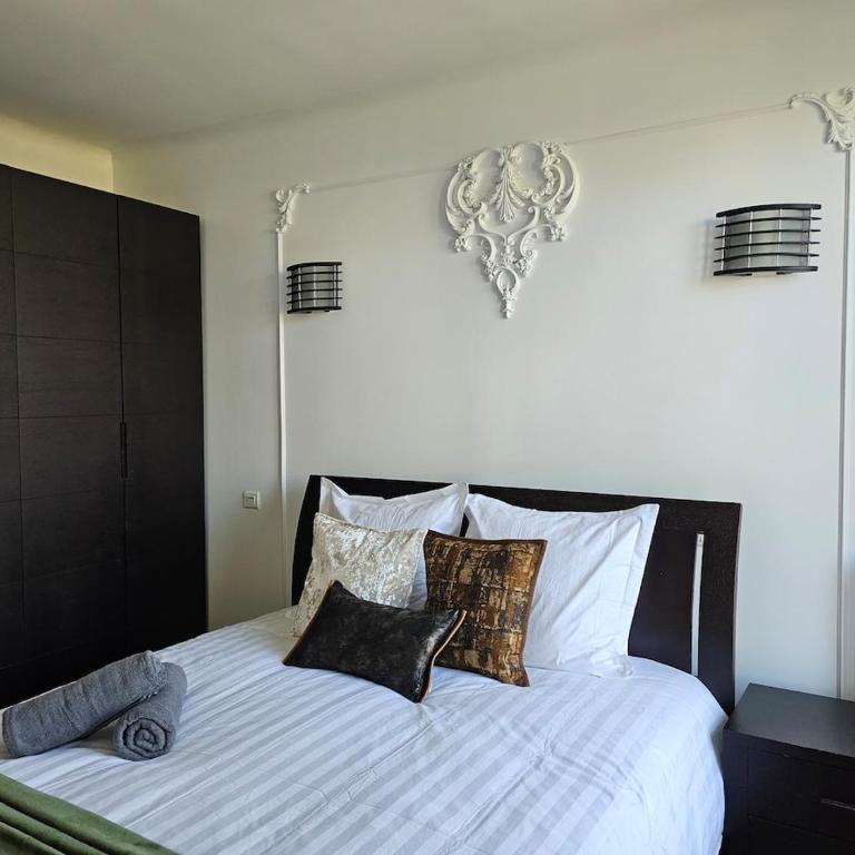 Grand appt for 7p center city - Appartement - 14