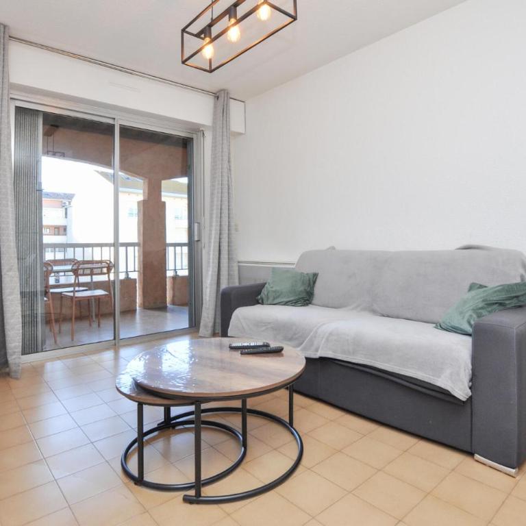 Gorgeous Apartment In Fréjus With Wifi - One-Bedroom Apartment - 1