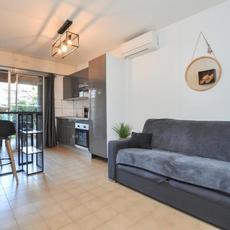 Amazing Apartment In Fréjus With Wifi - Apartment - 2