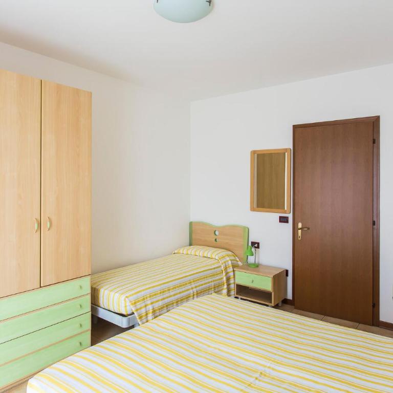 Amazing Apartment In Bibione With Swimming Pool - One-Bedroom Apartment - 5