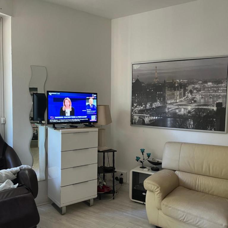 Small Cosy Studio in Paris - Appartement 1 Chambre - 8