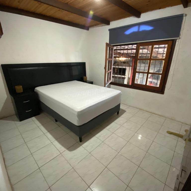 Casa amplia Costa Azul, La Paloma a 2 cuadras de la playa - Casa de 2 dormitorios - 13