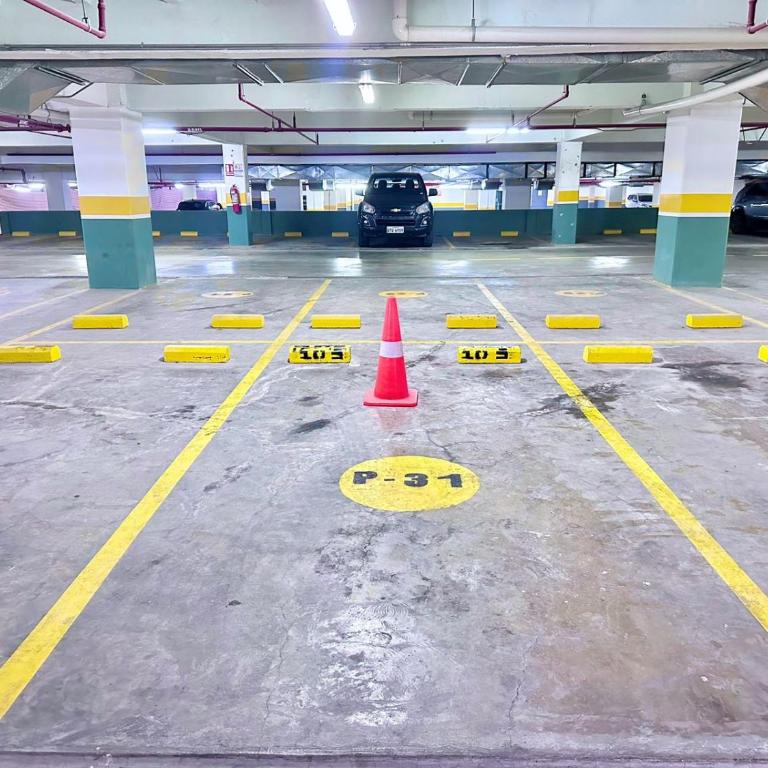 Lujoso depa con vista a todo Guayaquil! - Suite con vistas a la ciudad - 23