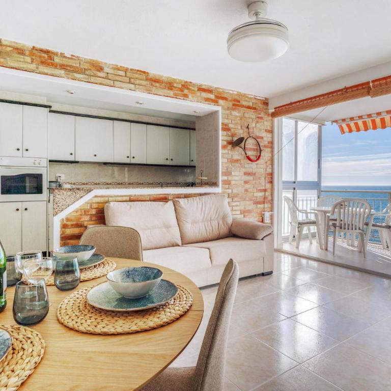 2 Bedroom Gorgeous Apartment In Oropesa Del Mar - Apartamento de 2 dormitorios - 2