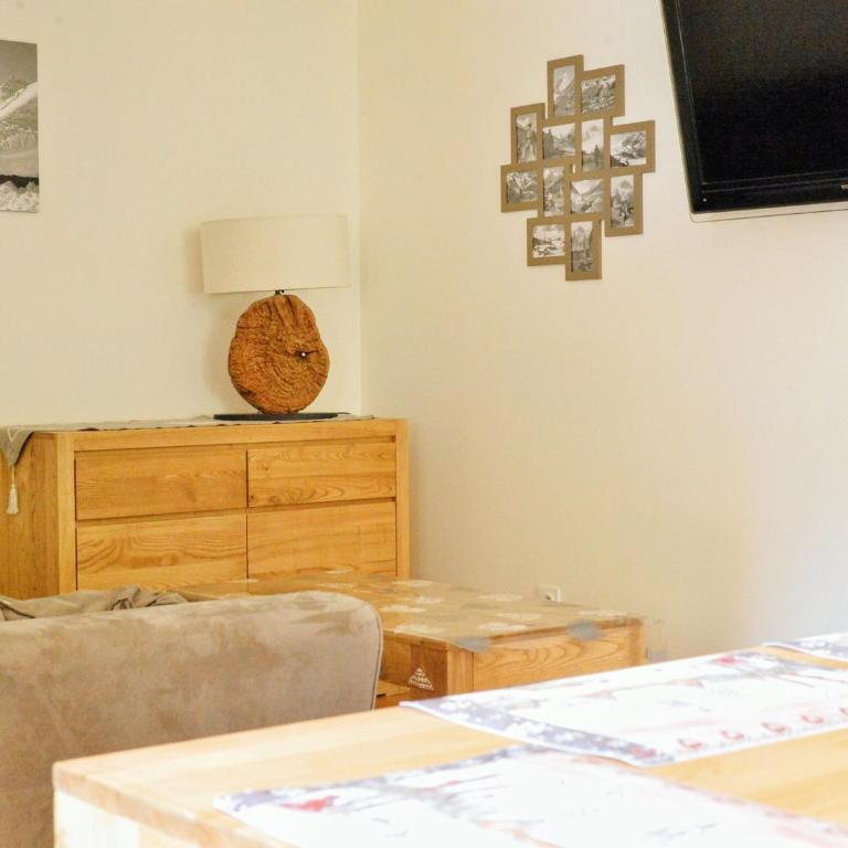 Confortable 3 pièces 8 pers, sud-est avec Wifi et garage - FR-1-263-559 - Appartement - 4