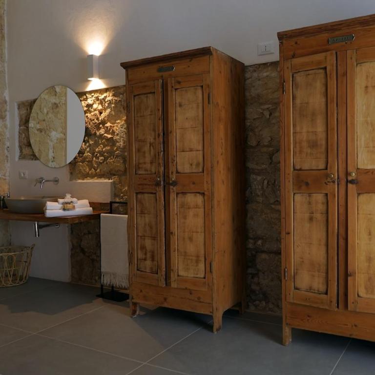 Casa Lunya - Two-Bedroom Apartment - 8