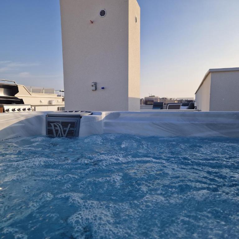 Penthouse Prestigio - Two-Bedroom Apartment - 23