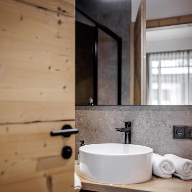 Leni Mountain Lodge - Deluxe Apartment - 16