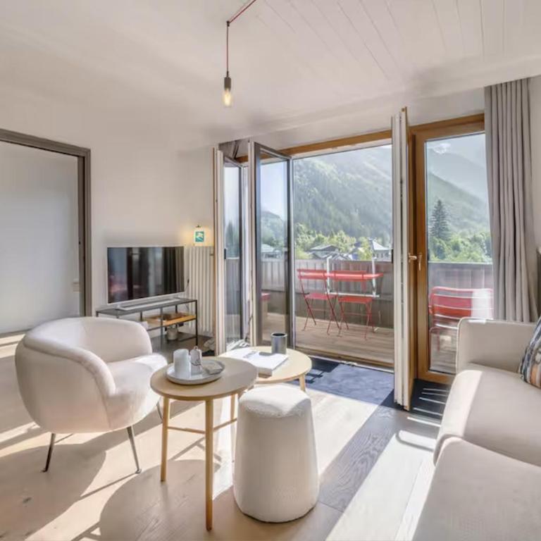 Mont-Blanc View - Panoramic Balcony - Chamonix Centre - Apartamento Deluxe de 2 dormitorios con balcón - 2