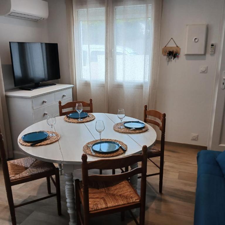 Gîte les Rougets - Maison 1 Chambre - 2
