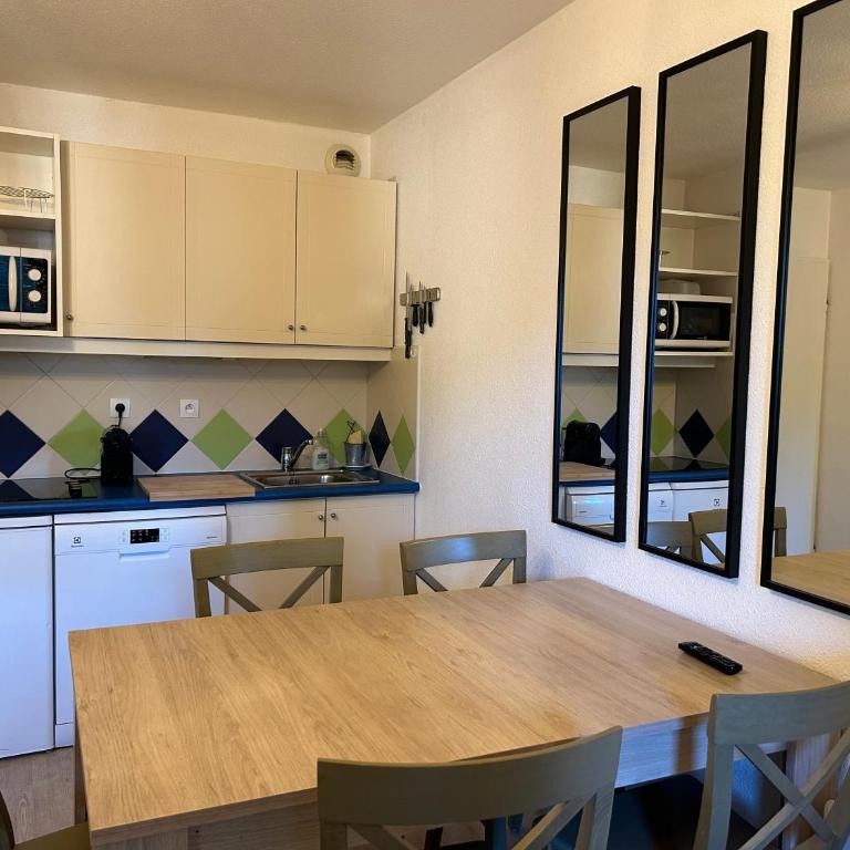 Appartement au coeur du Domaine - One-Bedroom Apartment with Garden View - 15