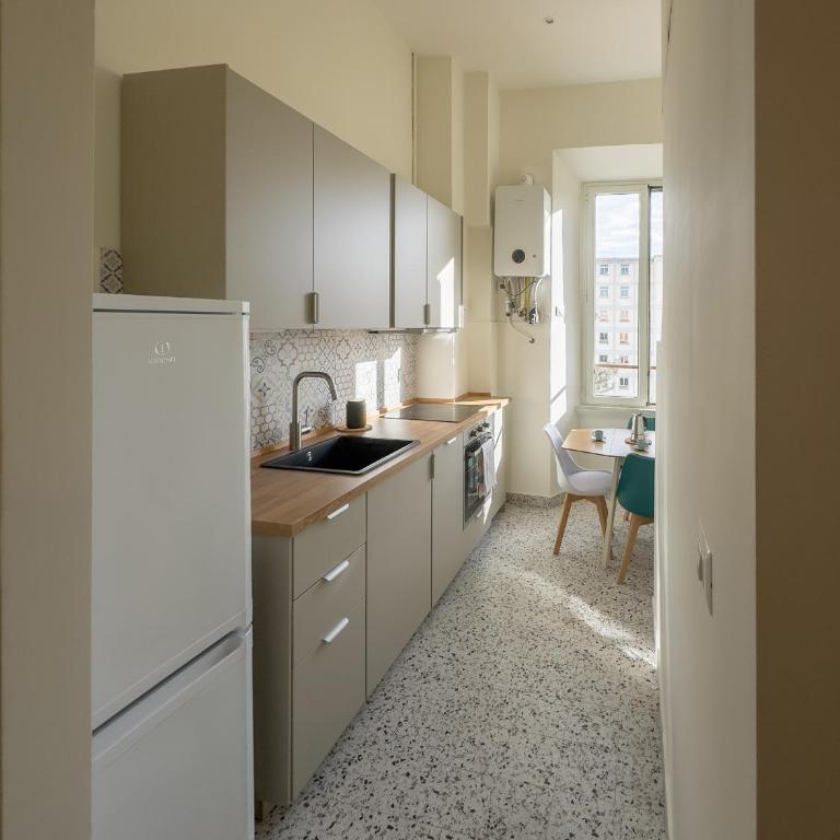 Colosseum Charme - Two-Bedroom Apartment - 6
