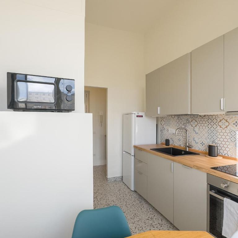 Colosseum Charme - Two-Bedroom Apartment - 9