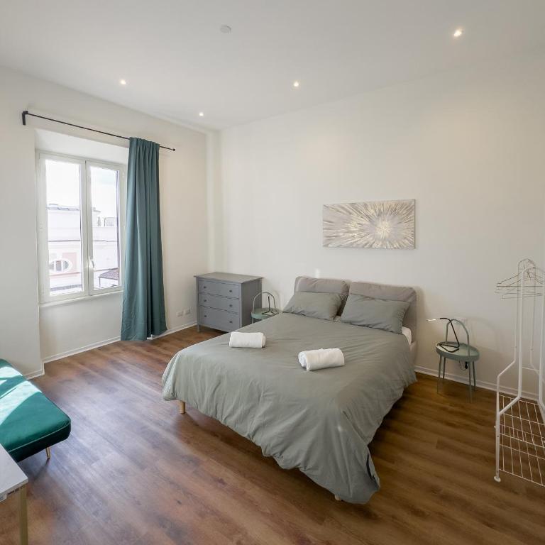 Colosseum Charme - Two-Bedroom Apartment - 11
