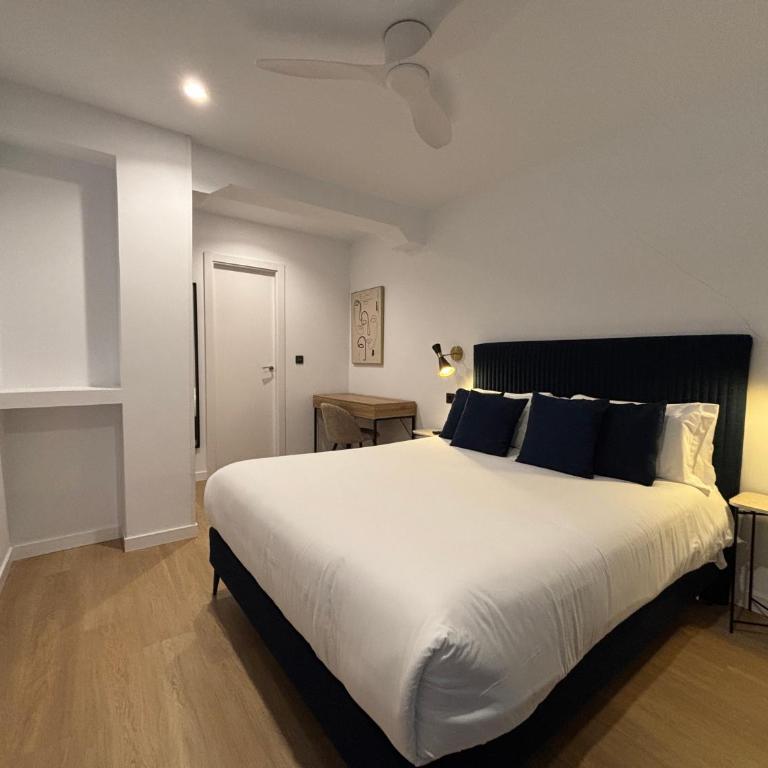 Arenal Suites Bilbao - Superior Double Room - 12