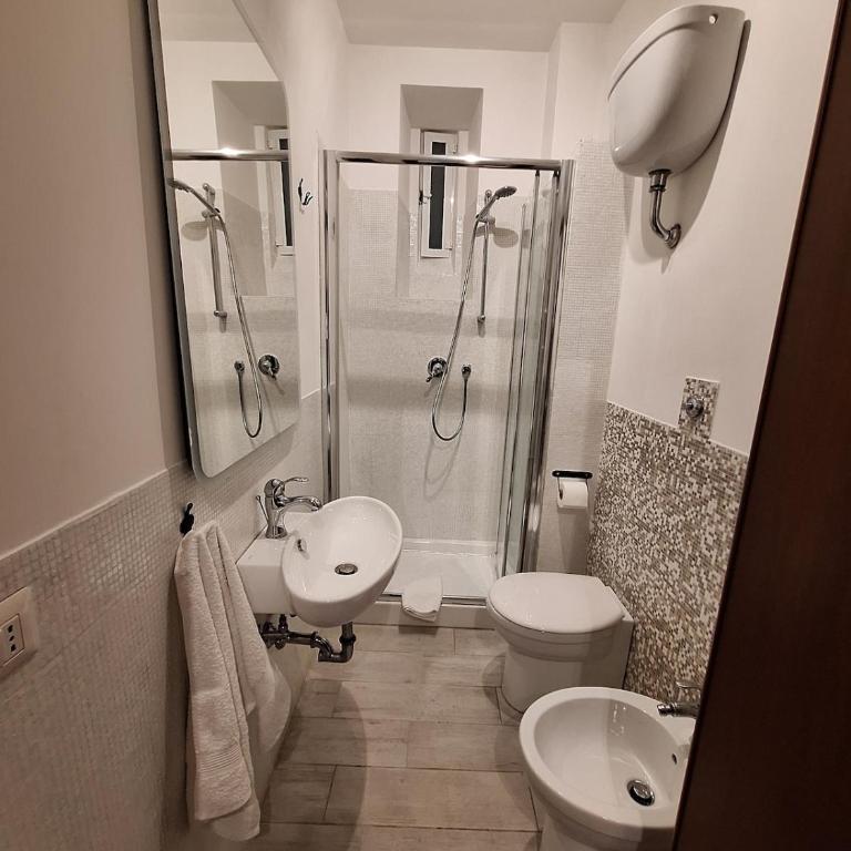 Trastevere Home Garibaldi 14 - Appartamento con 2 Camere da Letto - 35
