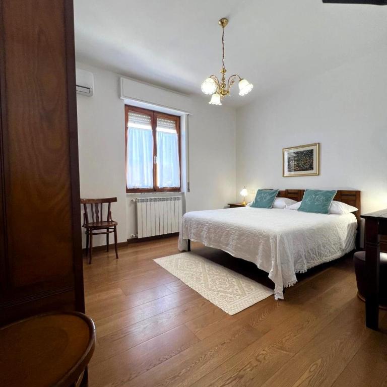 S'Alighera Guest House - Camera Matrimoniale con Bagno Privato - 1