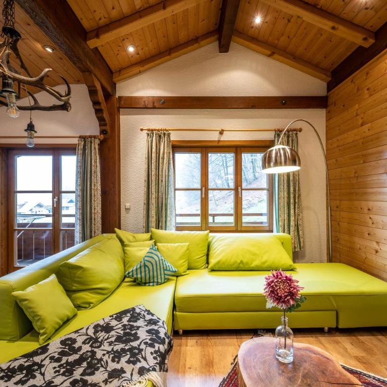Ferienwohnung Lichtblick - Apartment mit 3 Schlafzimmern und Bergblick - 2