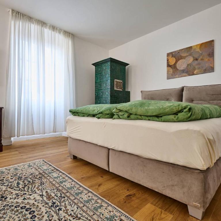 Villa Donata - Luxuriöses & großzügiges Apartment im Herzen von Kaltern, mit Innenhof, kostenlosem Parkplatz direkt am Haus - Apartment mit 2 Schlafzimmern - 7