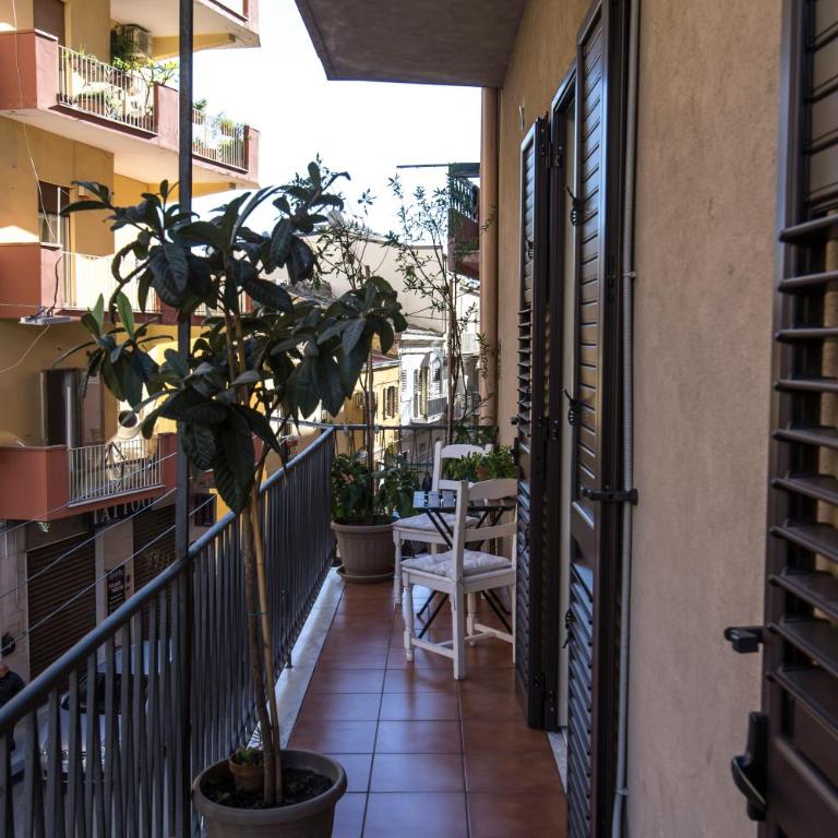 Zabbara - Camera King con Balcone - 26