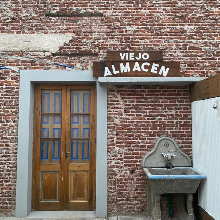 El Almacen Rentals - One-Bedroom House - 1