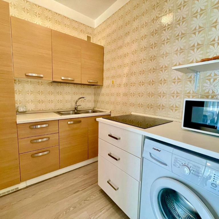 Bright apartment by the beach - Appartamento - 6