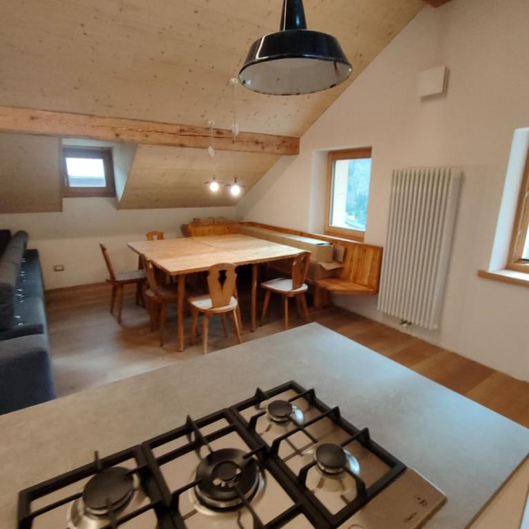 Gianni Rocca Apartments APPARTAMENTO PIANO 1 E 2 - Appartamento con 3 Camere da Letto - 35